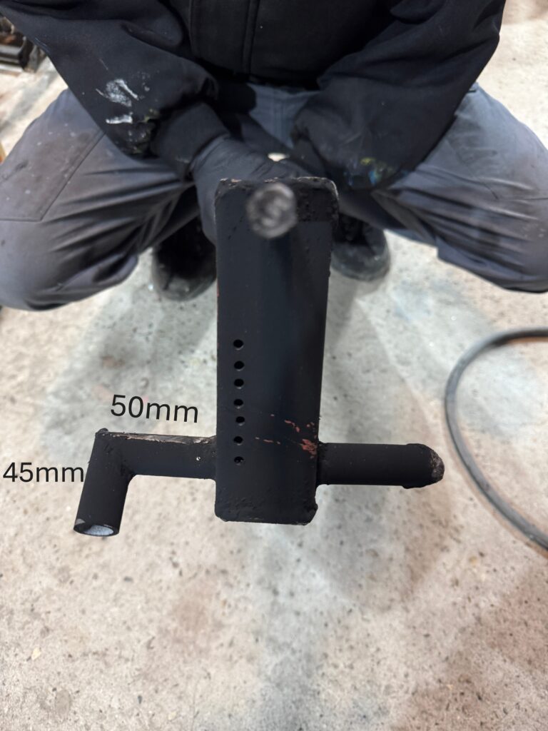 廃油ストーブ吸気ノズルの正面