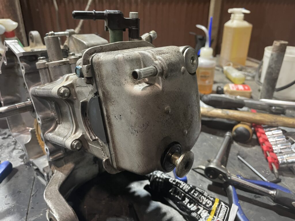 A409エンジンヘッド