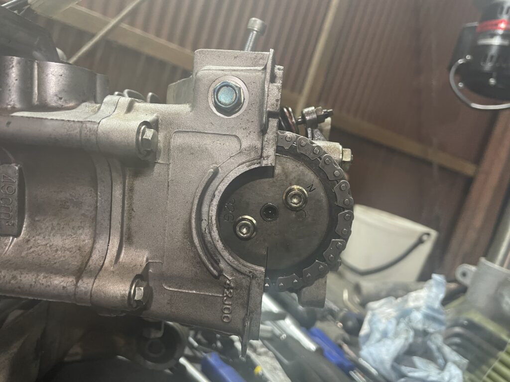 A409エンジン分解手順。カムギア